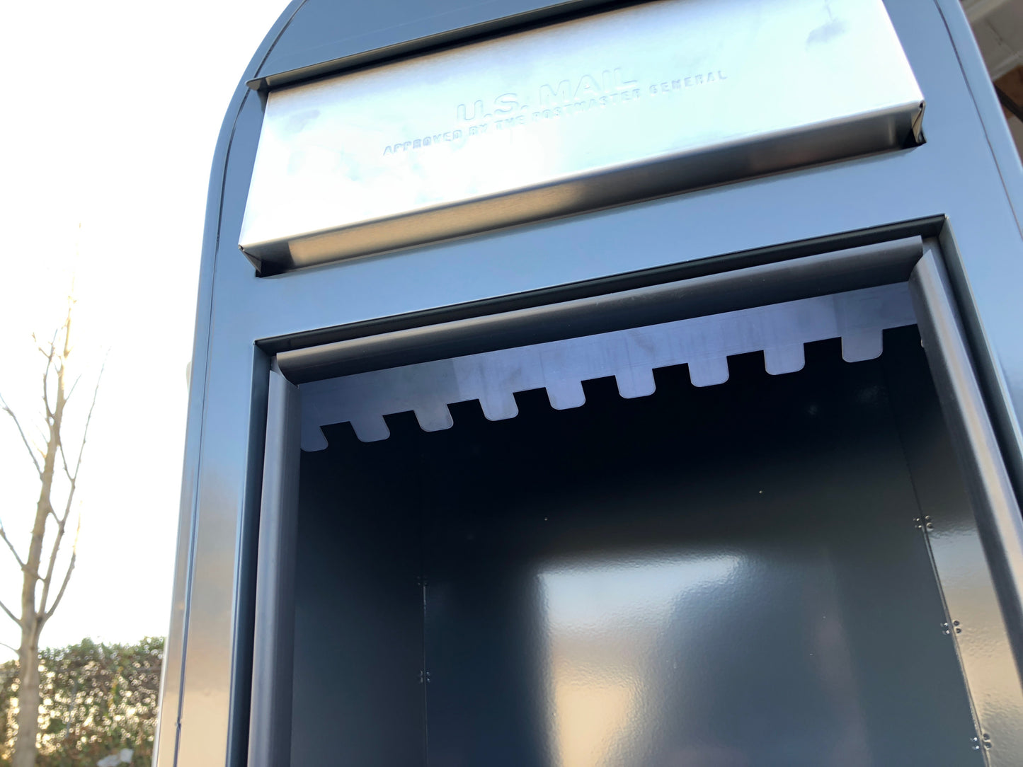 Bobi Classic Front Access Modern Locking Mailbox and Round Post Combo – Multiple Color Options
