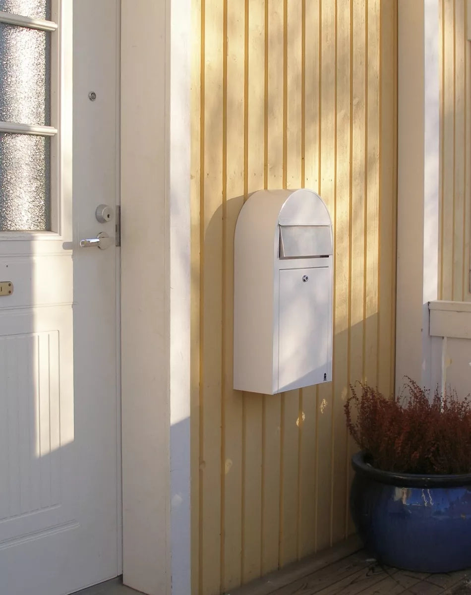 USPS Approved Bobi Grande Slim Front Access Modern Locking White Mailbox with Stainless Steel Mail Slot and Round Green Post Combo